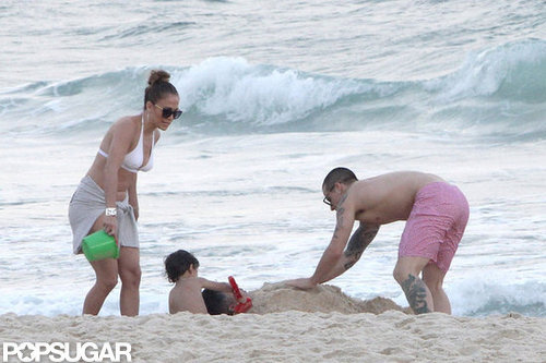 J Lo Breaks From Tour For a Bikini-Filled Afternoon With Casper J Lo Breaks From Tour For a Bikini-Filled Afternoon With Casper