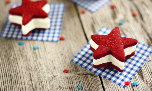 Red Velvet Ice Cream Sandwiches Red Velvet Ice Cream Sandwiches