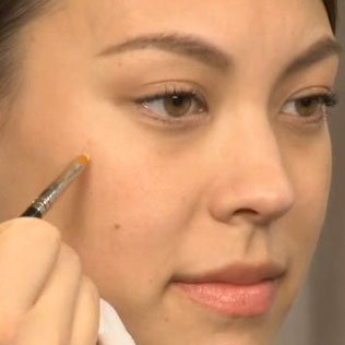 How to Cover a Pimple