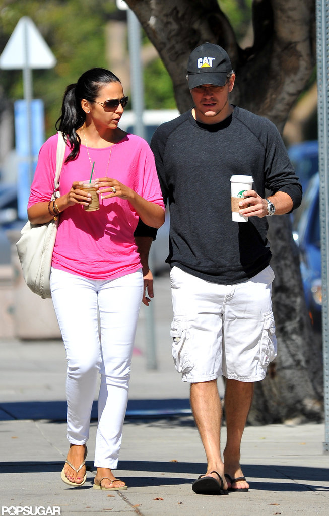 Matt and Luciana Damon chatted after grabbing coffee at Starbucks. Matt and Luciana Damon chatted after grabbing coffee at Starbucks.