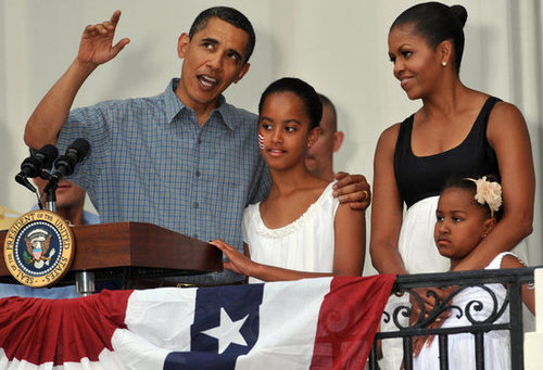 The Obamas kept close during the 2009 event.
The Obamas kept close during the 2009 event.