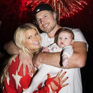Jessica Simpson Fourth of July With Maxwell