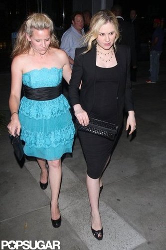 Anna Paquin walked towards her car after the True Blood wrap party in West Hollywood.
Anna Paquin walked towards her car after the True Blood wrap party in West Hollywood.