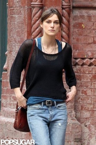 Keira Knightley Gets Down to Work With Mark Ruffalo and Hailee Steinfeld Keira Knightley Gets Down to Work With Mark Ruffalo and Hailee Steinfeld