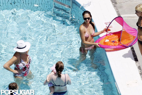 Jessica Alba hit the pool with Haven and Honor.
Jessica Alba hit the pool with Haven and Honor.