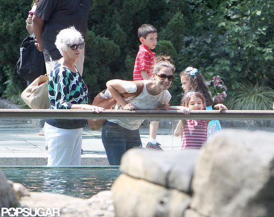 Suri Cruise, Katie Holmes, and Kathleen Holmes visited the zoo. Suri Cruise, Katie Holmes, and Kathleen Holmes visited the zoo.