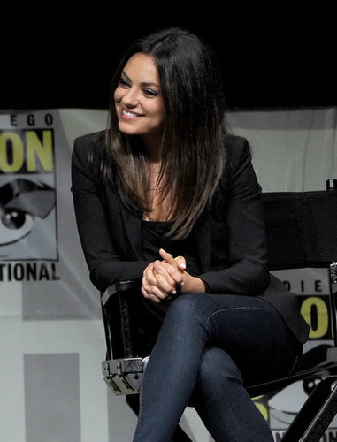 Mila Kunis smiled while talking about Oz: The Great and Powerful at Comic-Con.
Mila Kunis smiled while talking about Oz: The Great and Powerful at Comic-Con.