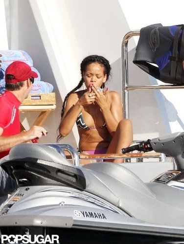 Bikini-Clad Rihanna Lets Loose on a Luxury Cruise Bikini-Clad Rihanna Lets Loose on a Luxury Cruise
