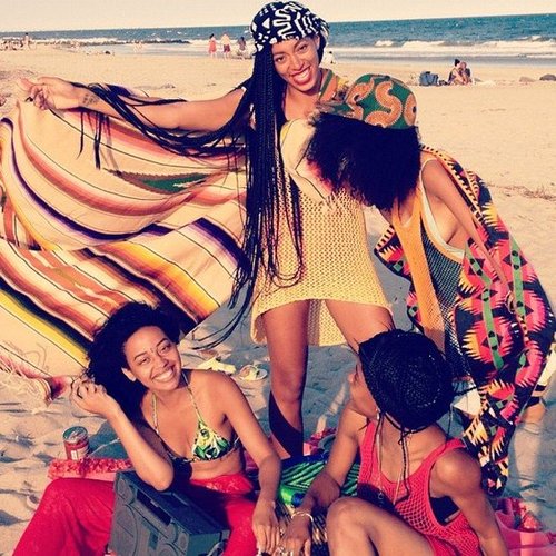 Solange Knowles spent a day on the beach with friends.
Source: Instagram user mydamnstagrams
Solange Knowles spent a day on the beach with friends.
Source: Instagram user mydamnstagrams