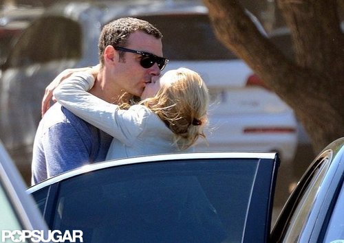 Liev Schreiber and Naomi Watts shared a kiss.
Liev Schreiber and Naomi Watts shared a kiss.