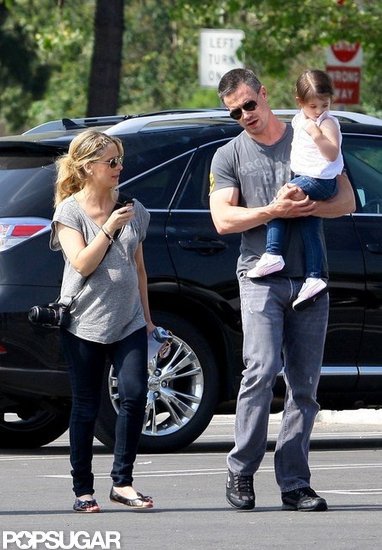 Sarah Michelle Gellar and Freddie Prinze Jr. took Charlotte to the LA Zoo.
Sarah Michelle Gellar and Freddie Prinze Jr. took Charlotte to the LA Zoo.