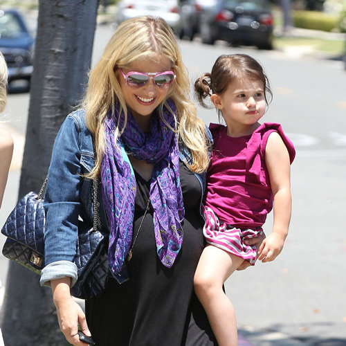 Sarah Michelle Gellar and Charlotte Prinze Pictures