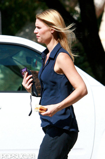 Claire Danes's hair flowed freely on set. Claire Danes's hair flowed freely on set.