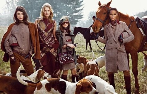 Tweed, herringbone, and tartans based in deep earthy tones transport us to the English countryside in Tommy Hilfiger's latest set of ads.
Tweed, herringbone, and tartans based in deep earthy tones transport us to the English countryside in Tommy Hilfiger's latest set of ads.