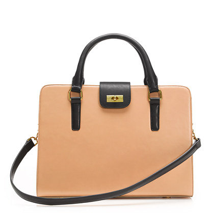 This two-tone attaché is big enough to fit a laptop, iPad, or Kindle, or an extra pair of shoes — perfect for toting from campus to post-class drinks.
J.Crew Edie Attaché Bag ($288)
This two-tone attaché is big enough to fit a laptop, iPad, or Kindle, or an extra pair of shoes — perfect for toting from campus to post-class drinks.
J.Crew Edie Attaché Bag ($288)