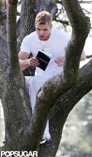 Kellan Lutz took a copy of A**holeology: The Science Behind Getting Your Way — and Getting Away With It into a tree in February 2010 in LA.
Kellan Lutz took a copy of A**holeology: The Science Behind Getting Your Way — and Getting Away With It into a tree in February 2010 in LA.