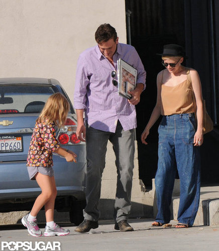 Michelle Williams, Jason Segel, and Matilda Ledger spent an afternoon shopping together.
Michelle Williams, Jason Segel, and Matilda Ledger spent an afternoon shopping together.