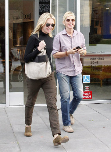 Ellen DeGeneres and Portia de Rossi checked out an LA art store in December 2011.
Ellen DeGeneres and Portia de Rossi checked out an LA art store in December 2011.