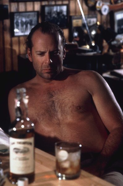 Bruce Willis, Striking Distance Bruce Willis, Striking Distance