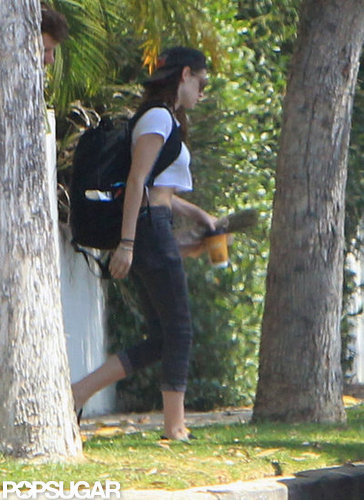 Kristen Stewart emerged in LA after cheating scandal.
Kristen Stewart emerged in LA after cheating scandal.