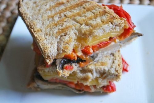 Roasted Red Pepper, Portobello, and Smoked Gouda Roasted Red Pepper, Portobello, and Smoked Gouda