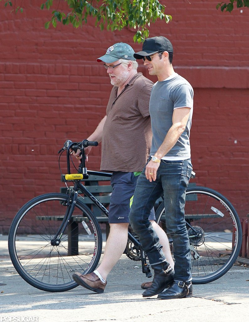 Justin Theroux and Philip Seymour Hoffman Toast Castings & Weddings Justin Theroux and Philip Seymour Hoffman Toast Castings & Weddings