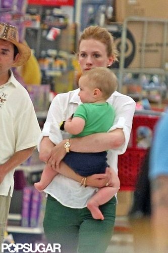 January Jones Takes Her Little Man to Target as Her Mystery Guy Gets ID'd January Jones Takes Her Little Man to Target as Her Mystery Guy Gets ID'd