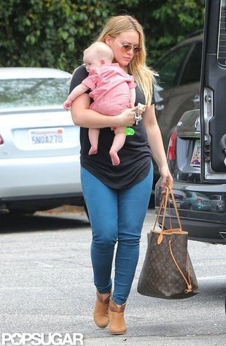 Hilary Duff carried baby Luca Comrie in Santa Monica.
Hilary Duff carried baby Luca Comrie in Santa Monica.
