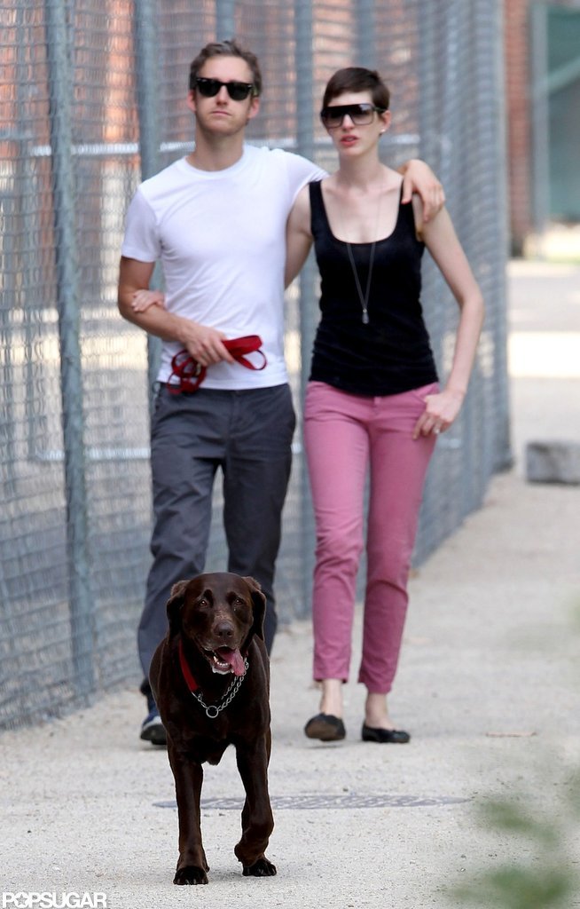 Anne Hathaway and Adam Shulman Share Some Summer Lovin' Anne Hathaway and Adam Shulman Share Some Summer Lovin'