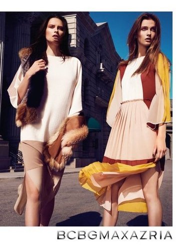 Plush fur stoles look ultraluxurious against colorblocked silks and billowy dresses.
Plush fur stoles look ultraluxurious against colorblocked silks and billowy dresses.