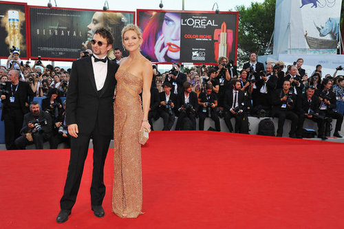 Kate Hudson Glows in Venice With Matthew by Her Side Kate Hudson Glows in Venice With Matthew by Her Side
