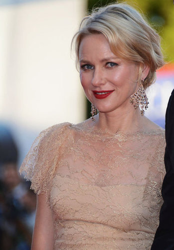 Naomi Watts and Liev Schreiber Hold Hands During His Venice Premiere Naomi Watts and Liev Schreiber Hold Hands During His Venice Premiere