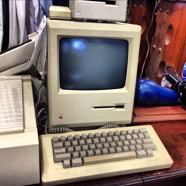 Typing on Old-School Macs Typing on Old-School Macs