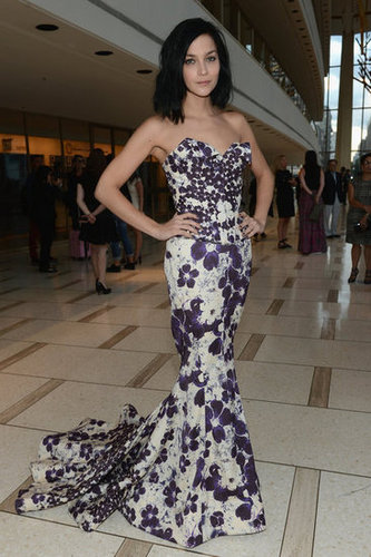 Leigh Lezark forfeited her usual brand of avant-garde style to don a seriously glamorous Zac Posen gown for the designer's NYC show.
Leigh Lezark forfeited her usual brand of avant-garde style to don a seriously glamorous Zac Posen gown for the designer's NYC show.