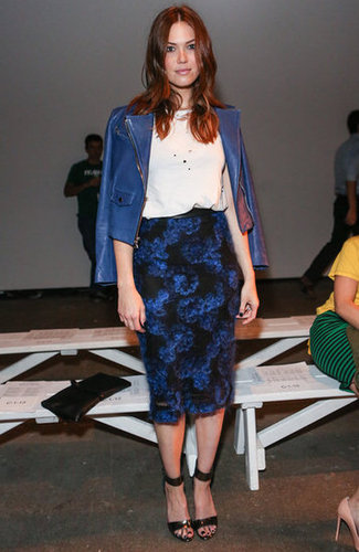 Mandy Moore looked like a vision in cool shades of blue at Billy Reid — we love the juxtaposition of cobalt blue leather against a darker floral print.
Mandy Moore looked like a vision in cool shades of blue at Billy Reid — we love the juxtaposition of cobalt blue leather against a darker floral print.