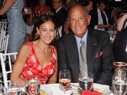 Sarah Jessica Parker joined Oscar de la Renta at the 2012 Couture Council for the Museum at FIT Award for Artistry of Fashion.
Sarah Jessica Parker joined Oscar de la Renta at the 2012 Couture Council for the Museum at FIT Award for Artistry of Fashion.