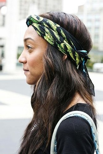 Sometimes, all you need to perfect a style is a pretty printed scarf.
Photo by Caroline Voagen Nelson
Sometimes, all you need to perfect a style is a pretty printed scarf.
Photo by Caroline Voagen Nelson