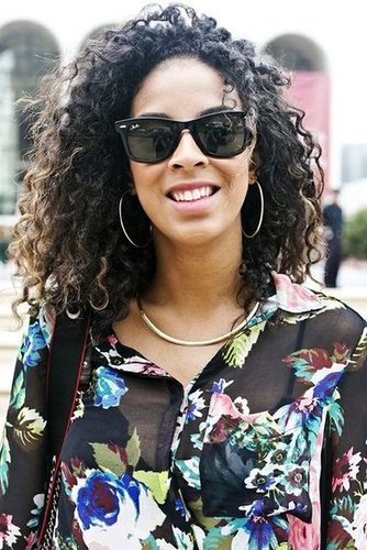The key to doing free-flowing waves without skewing too '80s? Keep the style soft and easy.
Photo by Caroline Voagen Nelson
The key to doing free-flowing waves without skewing too '80s? Keep the style soft and easy.
Photo by Caroline Voagen Nelson