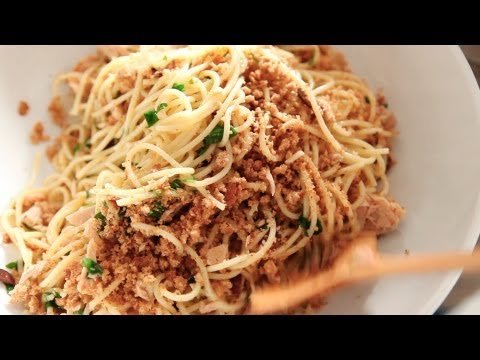Spaghetti With Tuna, Lemon, and Bread Crumbs Spaghetti With Tuna, Lemon, and Bread Crumbs