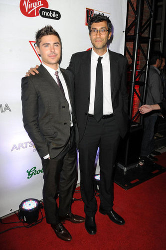 Zac Efron Spends the Weekend Looking Hot at TIFF Zac Efron Spends the Weekend Looking Hot at TIFF