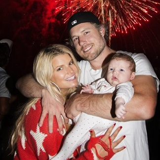Jessica Simpson Talks Baby Weight With Katie Couric