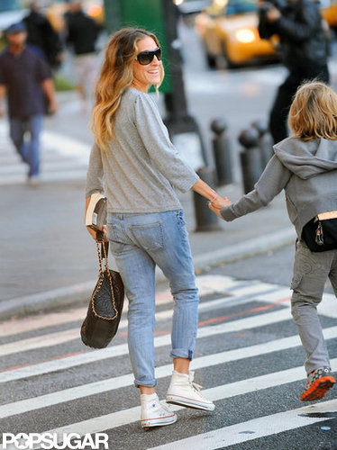 Sarah Jessica Parker Breaks From the Front Row For the School Run Sarah Jessica Parker Breaks From the Front Row For the School Run
