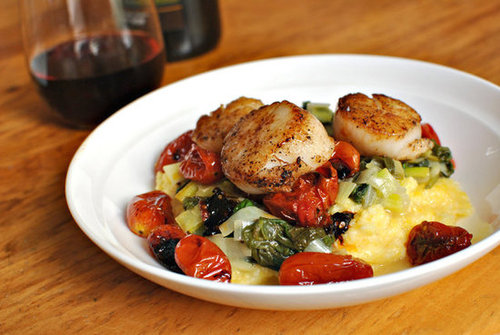 Seared Scalloped with Tomatoes, Leeks, Spinach and Polenta