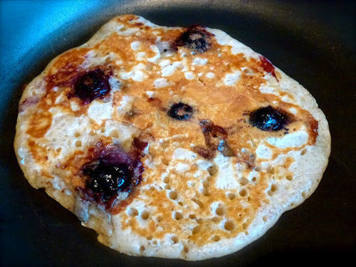 Cinnamon & Blueberry Pancakes