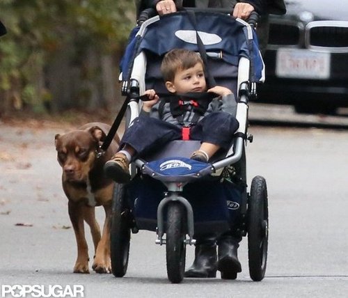 Gisele Bundchen Bumps Around Boston With Ben While Tom Hits the Field Gisele Bundchen Bumps Around Boston With Ben While Tom Hits the Field