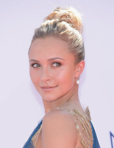 Hayden Panettiere wore a high bun.
Hayden Panettiere wore a high bun.