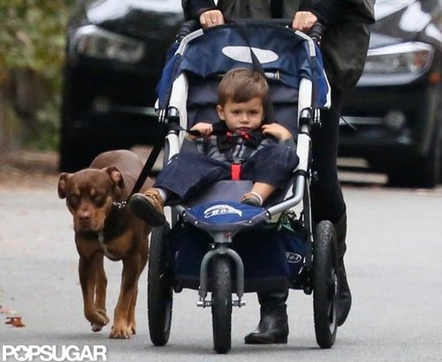 Gisele Bundchen Bumps Around Boston With Ben While Tom Hits the Field Gisele Bundchen Bumps Around Boston With Ben While Tom Hits the Field