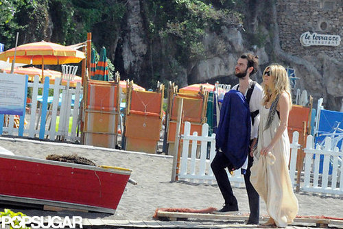 Tom Sturridge had baby Marlowe in a papoose while Sienna Miller walked beside them in Positano.
Tom Sturridge had baby Marlowe in a papoose while Sienna Miller walked beside them in Positano.
