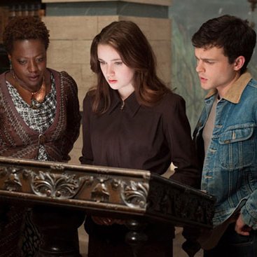 Beautiful Creatures Movie Trailer