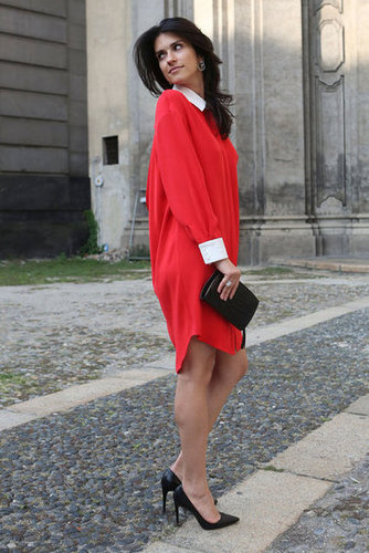 A brilliant red shirtdress was an understated standout.
A brilliant red shirtdress was an understated standout.